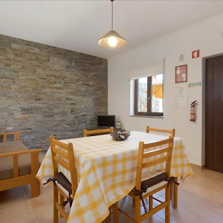 Feriehus Monte Do Tanoeiro - Casa Da Barrica