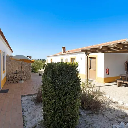 Feriehus Monte Do Tanoeiro - Casa Da Barrica