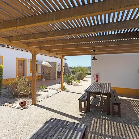 Monte Do Tanoeiro - Casa Da Barrica Feriehus Rogil